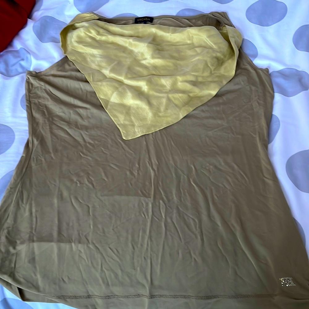 Escada Top size M